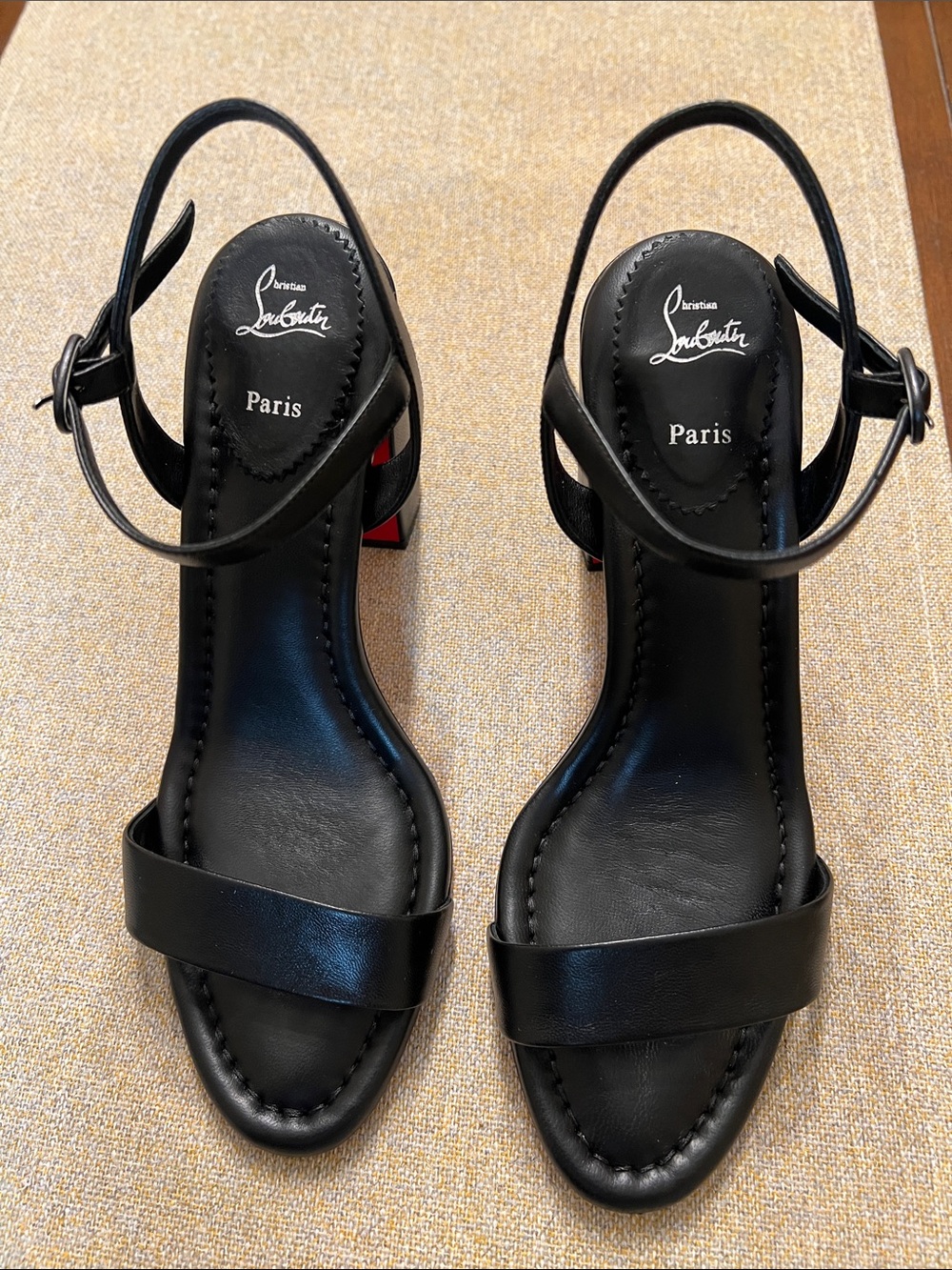 ❤️ Christian Louboutin Miss Jane Sandal Black Leather Ankle-Strap Sandals